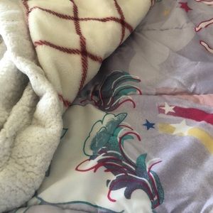 Meet your Posher, Kuku